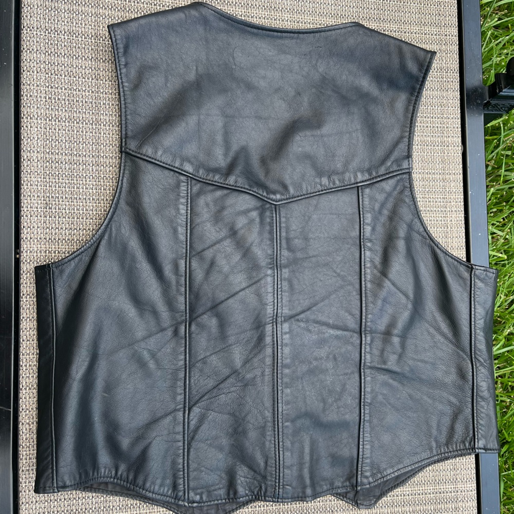 Brooks Leather Sportswear Men’s Vest - Picture 2 of 6